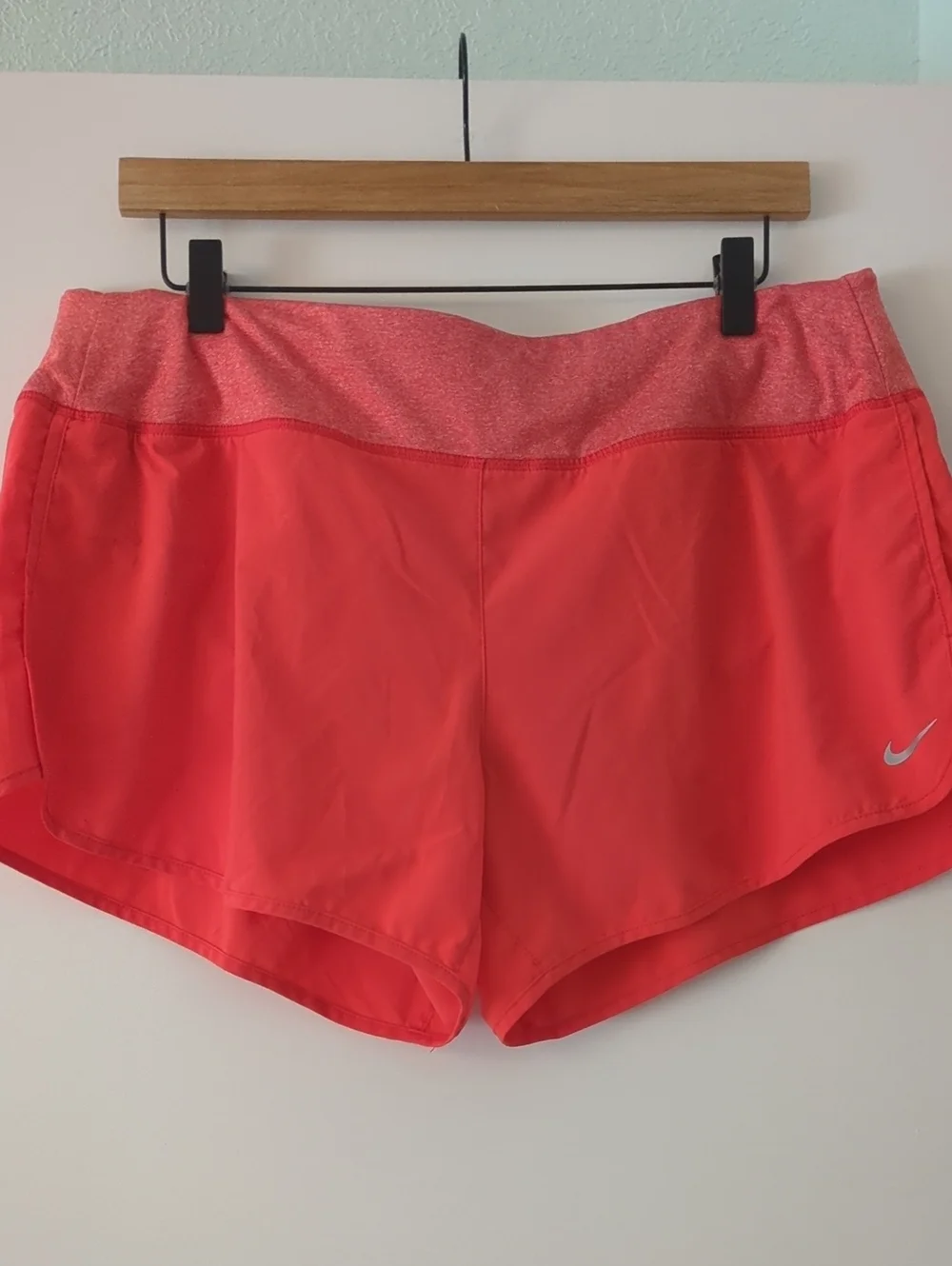 Nike Coral Pink Rival Dry Fit Running Athletic Shorts Sz XL Outdoor Beach Gym